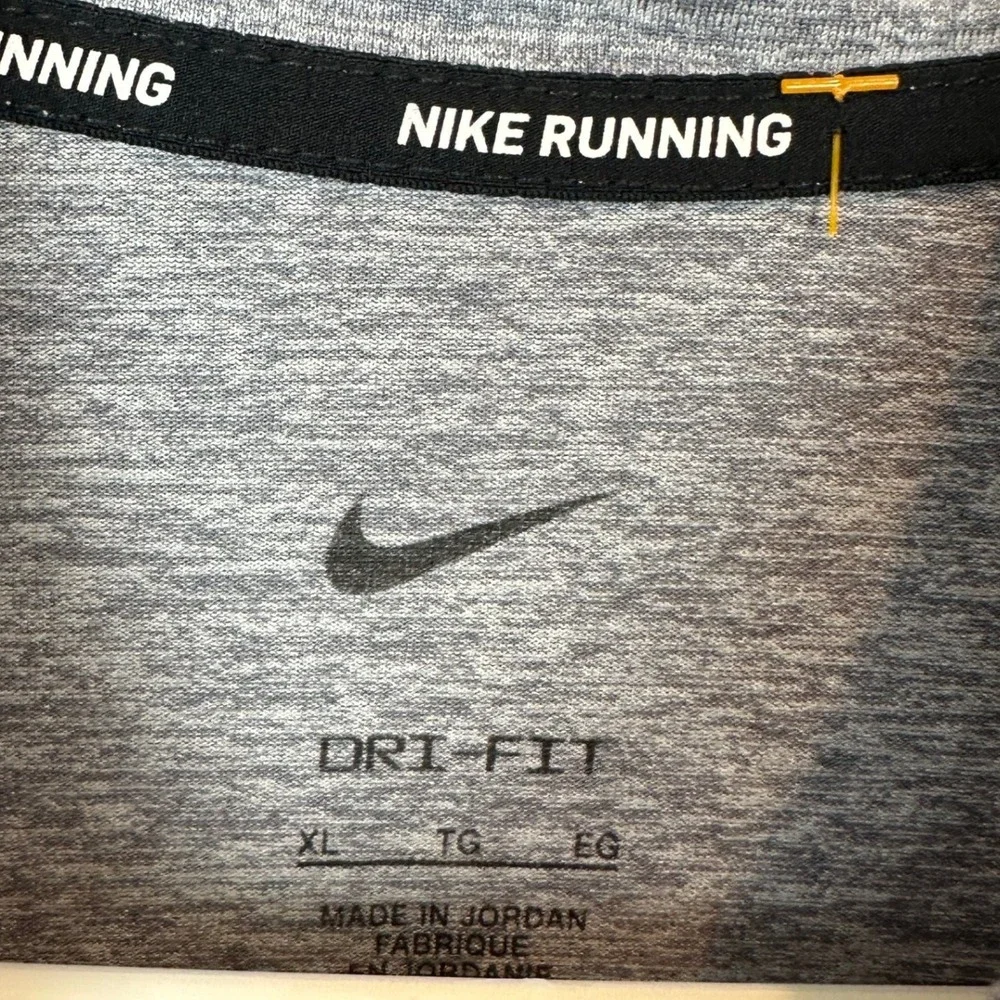 Nike Running Shirt Mens XL Dri-FIT Grey Salt Pepper Quarter Zip Pullover Stretch